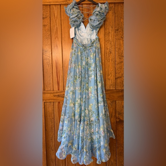 Mac Duggal 🩵 Blue Floral Ruffle Tiered Cut-Out Chiffon Gown – Size 8 NWT - Picture 10 of 16